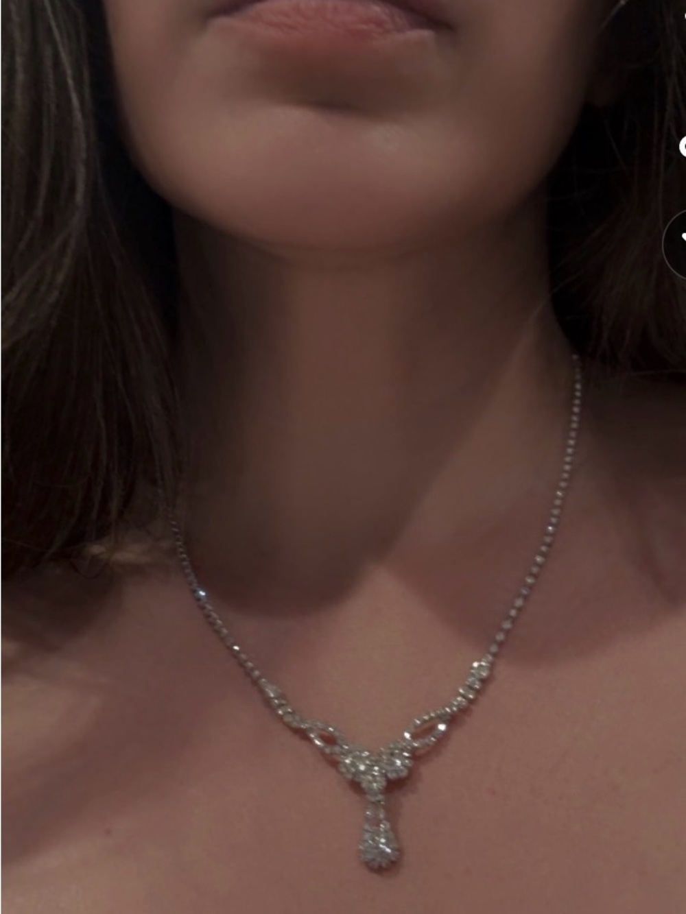 Sparkling Silver Teardrop Crystal Necklace - Women Jewelry
